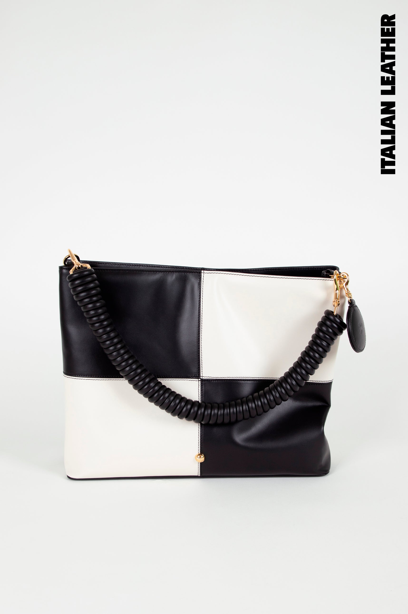 GIGI BLACK &amp; WHITE